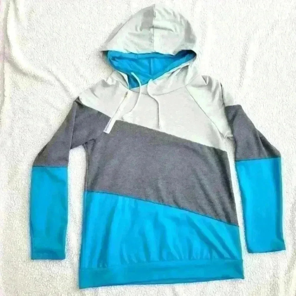 Woman's Hooded Colorblock Lightweight Sweatshirt Hoodie